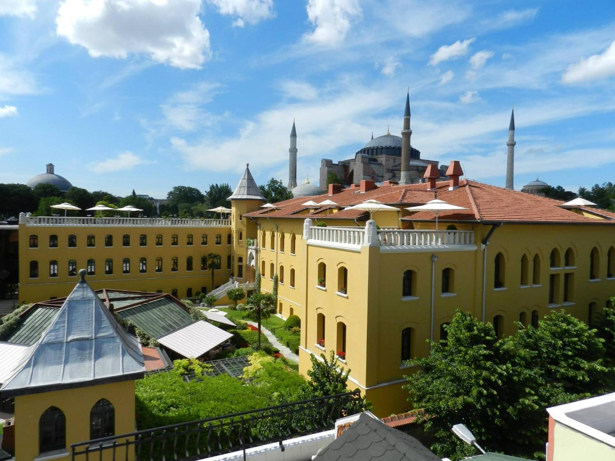 Berk Guest House - Grandma'S House Istanbul Eksteriør bilde